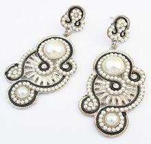 Load image into Gallery viewer, Olaru Jewelry Good quality Bohemia NEW Fashion Jewelry Pearl Drop Earring