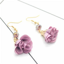 Load image into Gallery viewer, Olaru Vintage Long Flower Crystal Stud Earrings