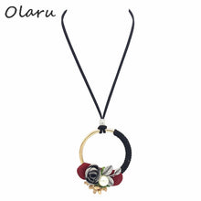 Load image into Gallery viewer, Olaru Extendy 2017 New Hot Creative Flowe Round Pendant Necklace